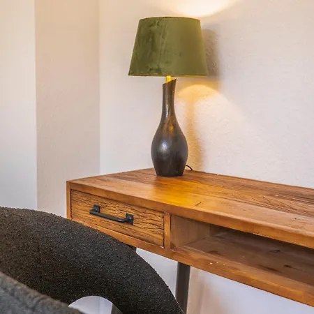 Apartmán Kurzzeitglueck 24h Self Check-in Wi02 *