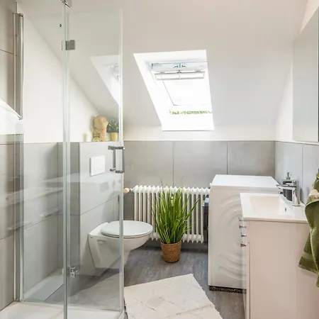 Apartmán Kurzzeitglueck 24h Self Check-in Wi02 *